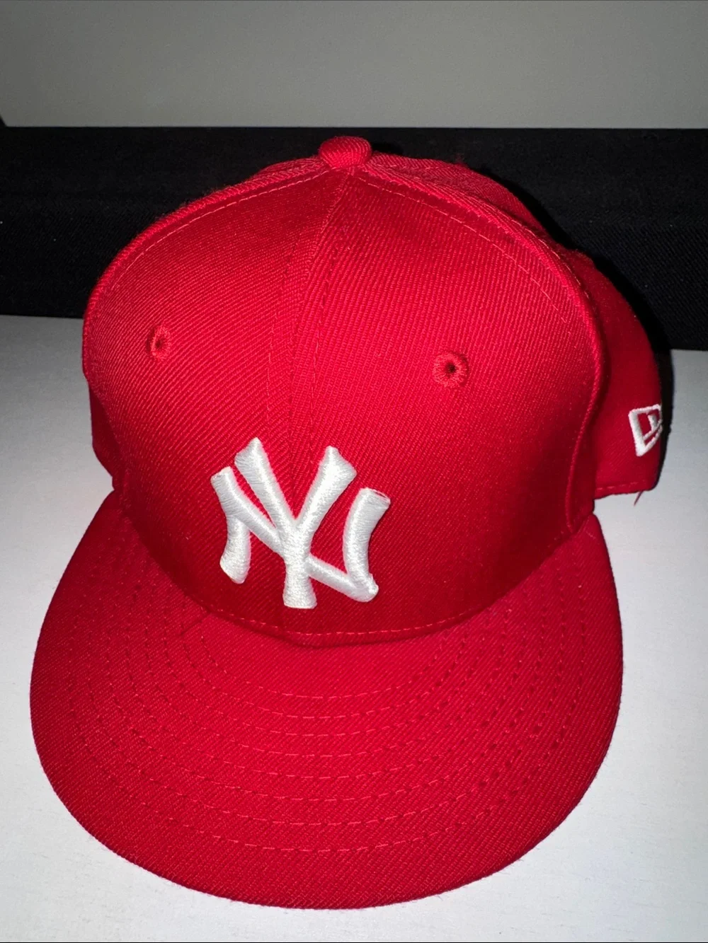 New Era Youth New York Yankees Caps in Red & Black (Duo)